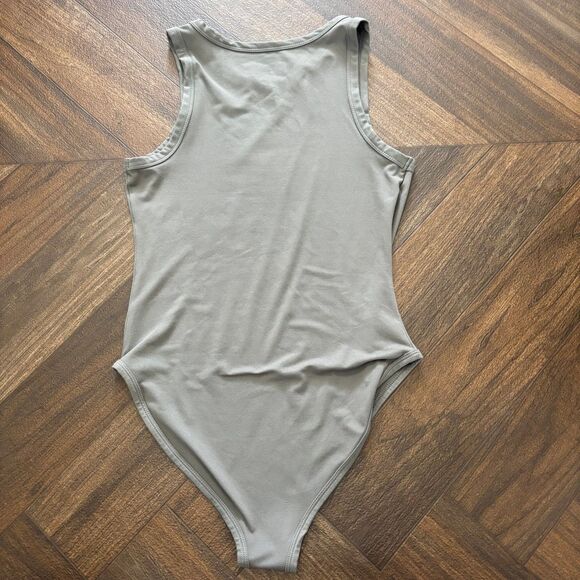 AC/DC High Neck Sleeveless Body Suit - Picture 6 of 6